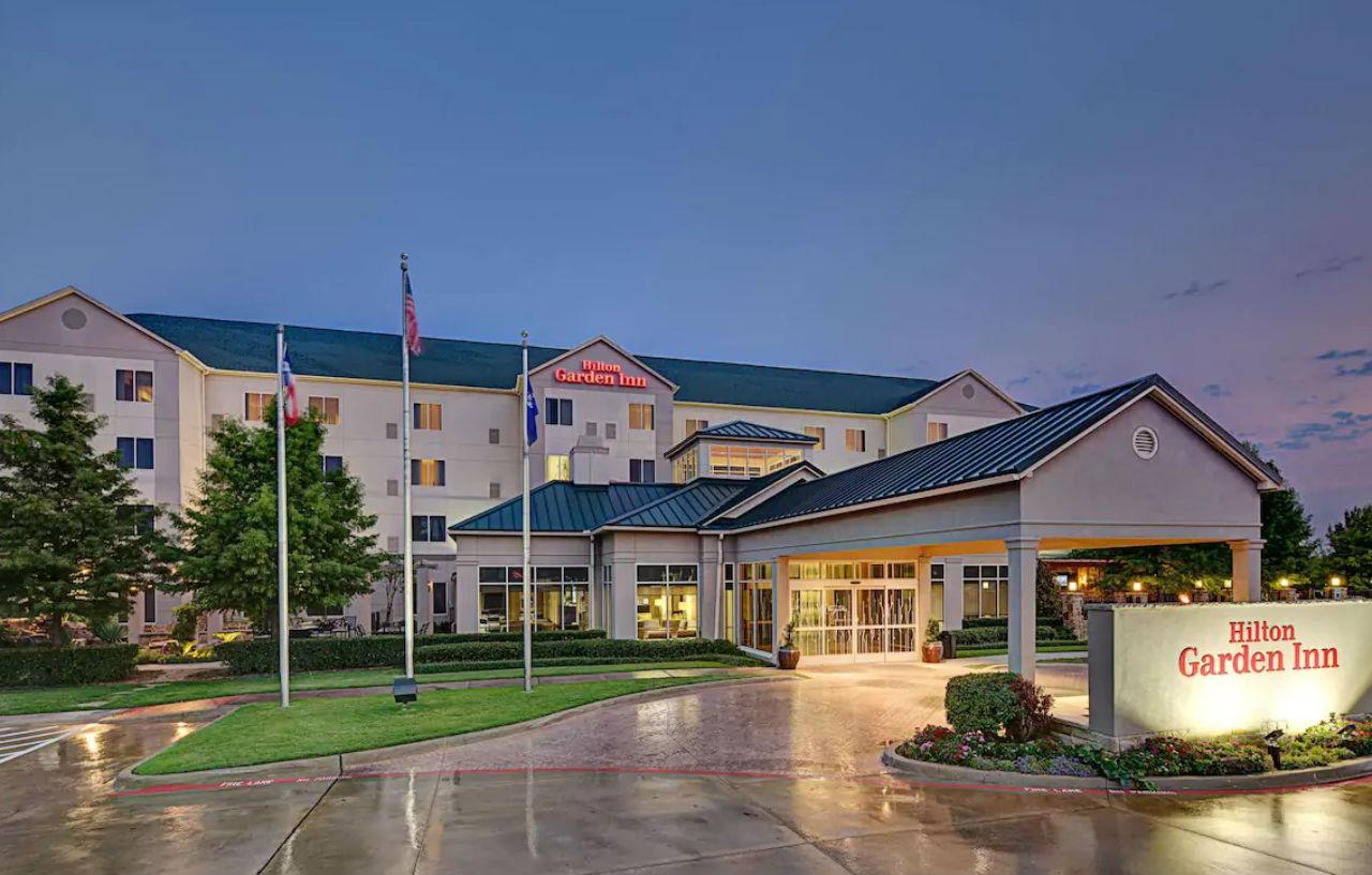Hilton Garden Inn Dfw Airport South Irving Eksteriør billede