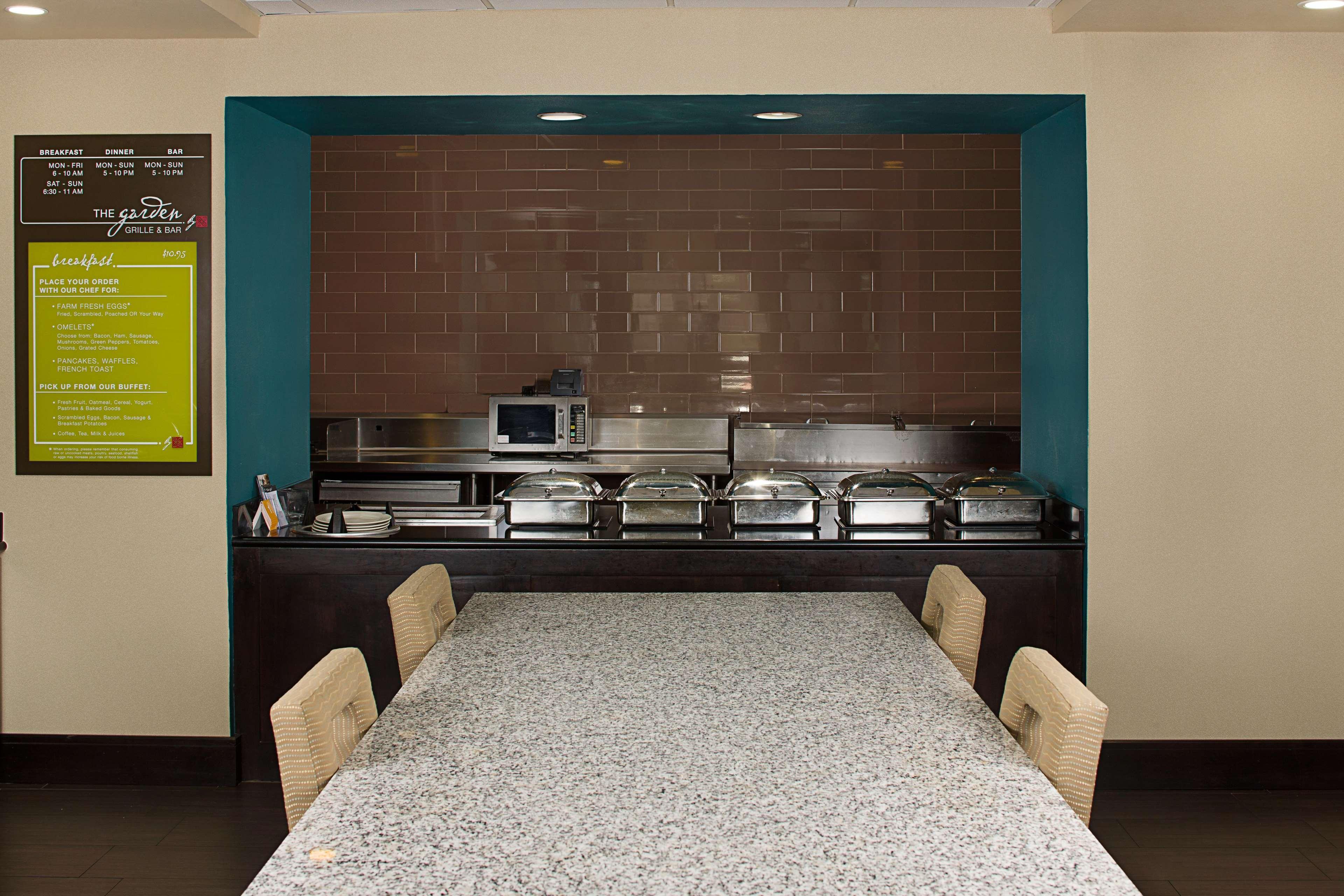 Hilton Garden Inn Dfw Airport South Irving Eksteriør billede