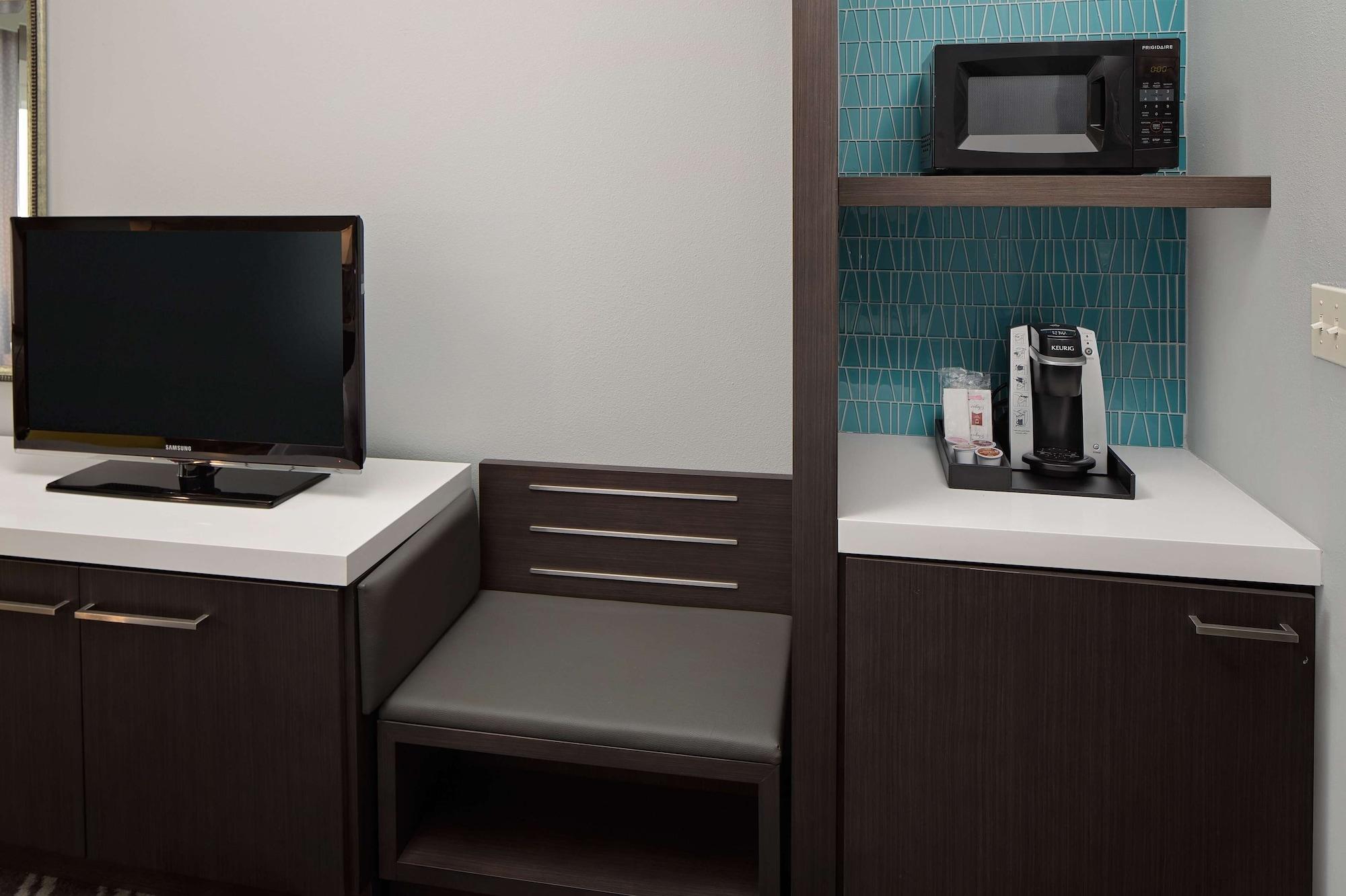 Hilton Garden Inn Dfw Airport South Irving Eksteriør billede